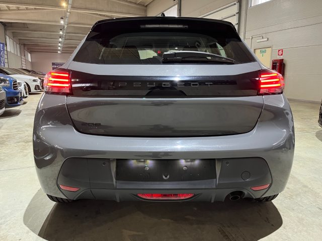 PEUGEOT 208 usata, con Autoradio