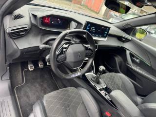 PEUGEOT 2008 usata, con Cruise Control