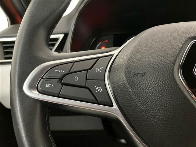 RENAULT Clio usata, con Sensori di parcheggio posteriori