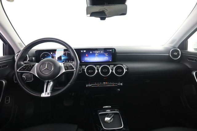 MERCEDES-BENZ A 180 usata 3