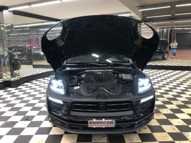 PORSCHE Macan usata 26