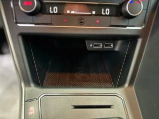 VOLKSWAGEN Polo usata, con Autoradio digitale
