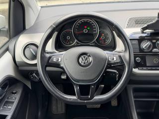 VOLKSWAGEN up! usata, con Servosterzo