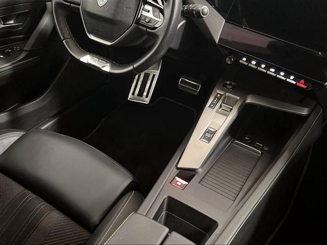 PEUGEOT 308 usata, con Touch screen