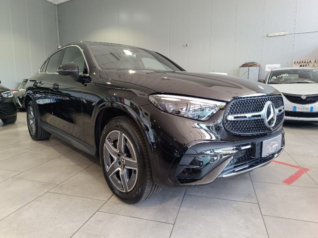 MERCEDES-BENZ GLC 300 usata, con Trazione integrale