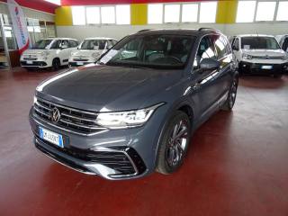 VOLKSWAGEN Tiguan usata, con Autoradio