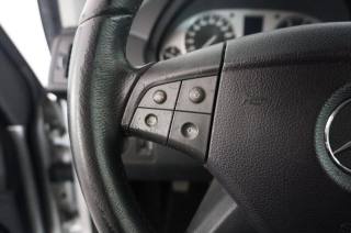 MERCEDES-BENZ B 180 usata, con Sensore di pioggia
