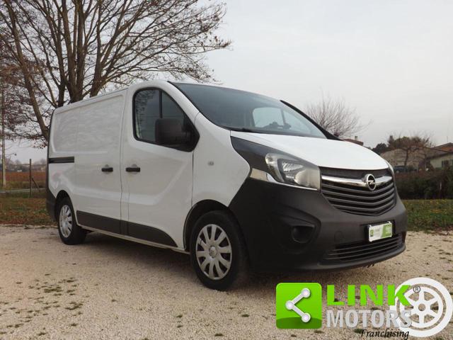 OPEL Vivaro usata, con Autoradio