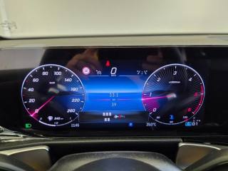 MERCEDES-BENZ GLB 200 usata, con Cruise Control