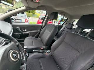 RENAULT Clio usata, con Volante in pelle