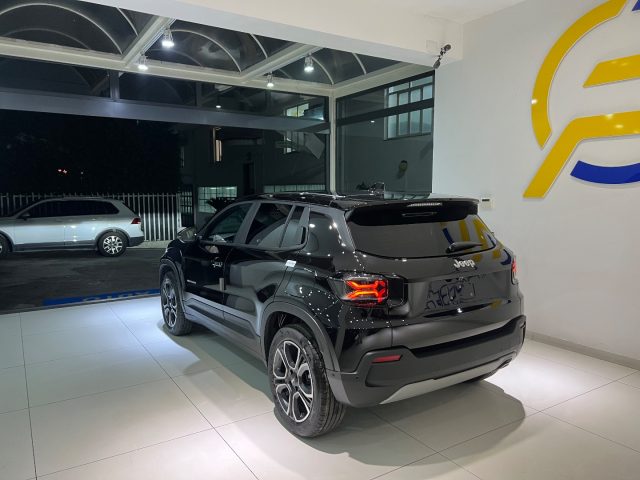 JEEP Avenger usata, con Cerchi in lega