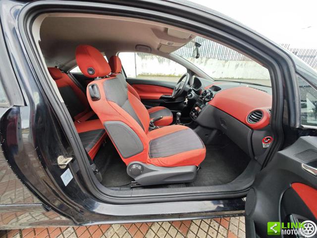 OPEL Corsa usata, con Chiusura centralizzata
