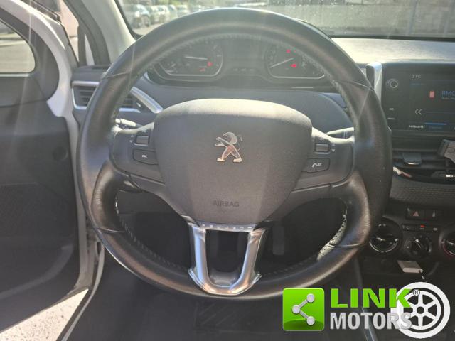 PEUGEOT 2008 usata, con Cruise Control
