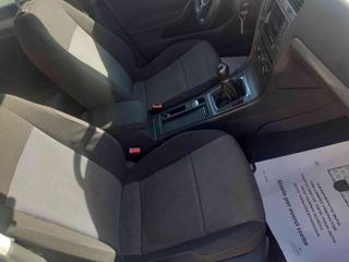 VOLKSWAGEN Golf usata, con Autoradio digitale