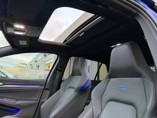 VOLKSWAGEN Golf R usata, con Cronologia tagliandi