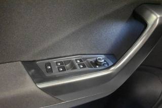 VOLKSWAGEN T-Roc usata 37