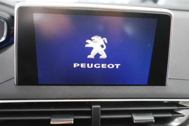 PEUGEOT 5008 usata 48