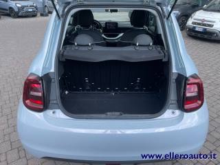 FIAT 500e usata, con USB