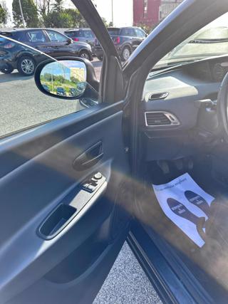 LANCIA Ypsilon usata, con Autoradio