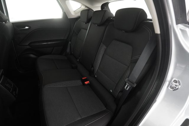 RENAULT Captur usata 9