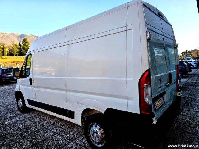 PEUGEOT Boxer usata, con Alzacristalli elettrici