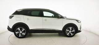 PEUGEOT 3008 usata, con Sedile posteriore sdoppiato
