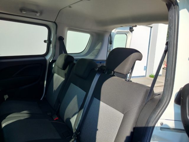 FIAT Doblo usata, con Autoradio digitale