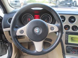 ALFA ROMEO 159 usata, con Autoradio digitale