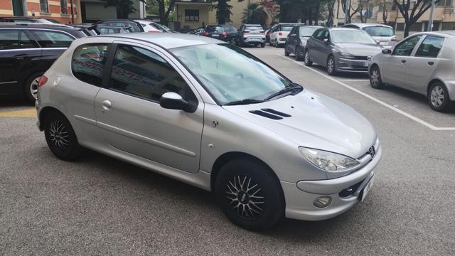 PEUGEOT 206 usata, con Chiusura centralizzata