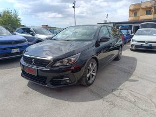 PEUGEOT 308 usata, con Airbag