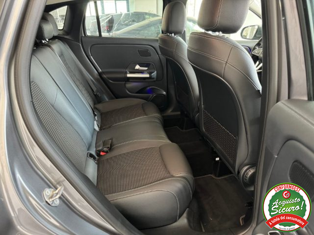 MERCEDES-BENZ GLA 220 usata, con Chiusura centralizzata