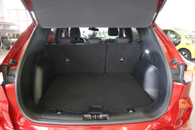 FORD Kuga usata, con Sedile posteriore sdoppiato