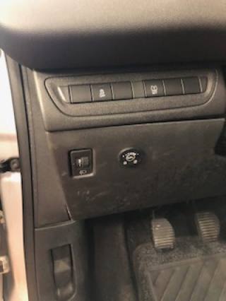 PEUGEOT 208 usata, con Servosterzo