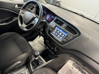 HYUNDAI i20 usata, con Sistema di navigazione
