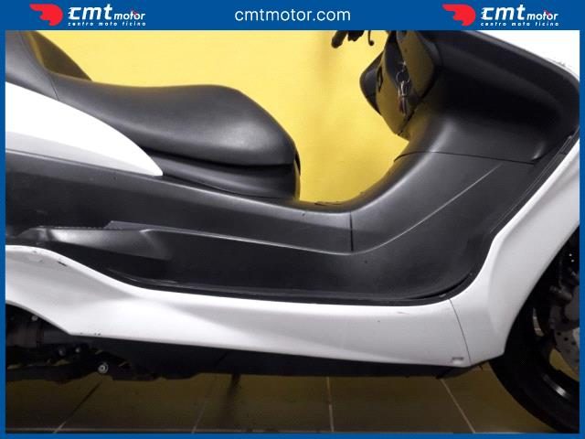 YAMAHA Majesty 400 usata 6