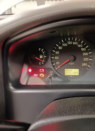 TOYOTA Avensis usata 29