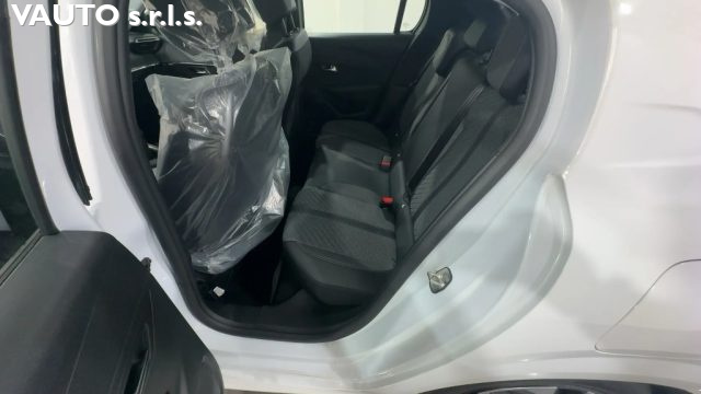PEUGEOT 208 usata, con Autoradio
