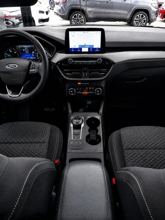 FORD Kuga usata, con Controllo automatico clima