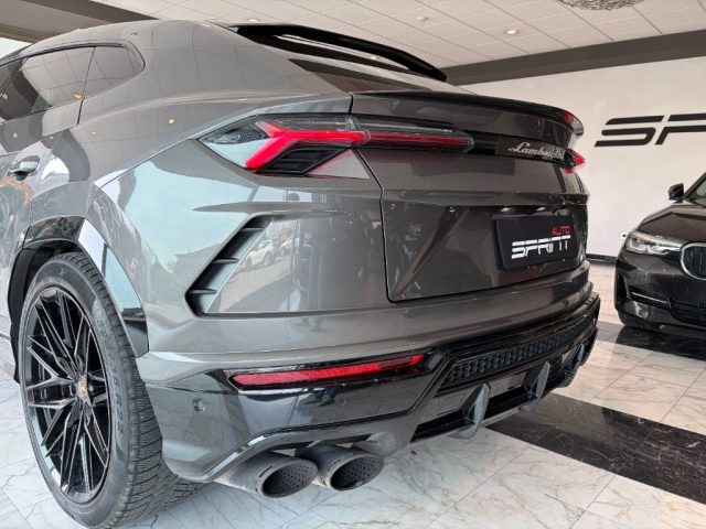 LAMBORGHINI Urus usata, con Portellone posteriore elettrico