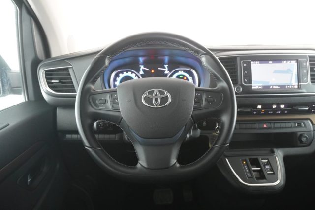 TOYOTA Proace Verso usata 12