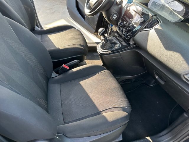 LANCIA Ypsilon usata, con Chiusura centralizzata telecomandata