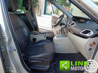 RENAULT Grand Scenic usata, con Servosterzo