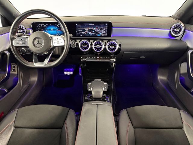 MERCEDES-BENZ CLA 200 usata, con Alzacristalli elettrici