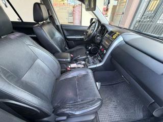 SUZUKI Grand Vitara usata, con Climatizzatore