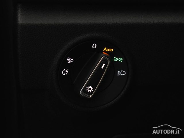 VOLKSWAGEN T-Roc usata, con Bracciolo