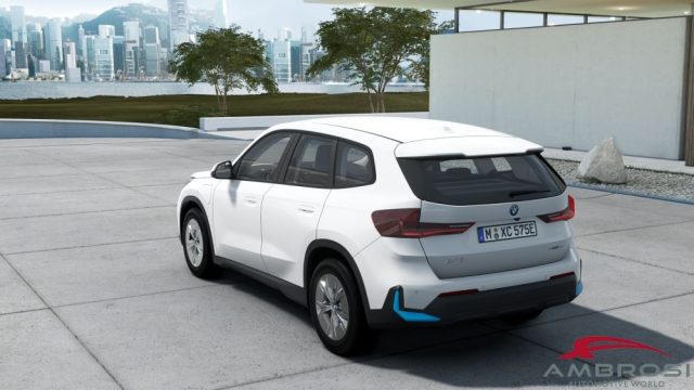 BMW iX1 usata 1