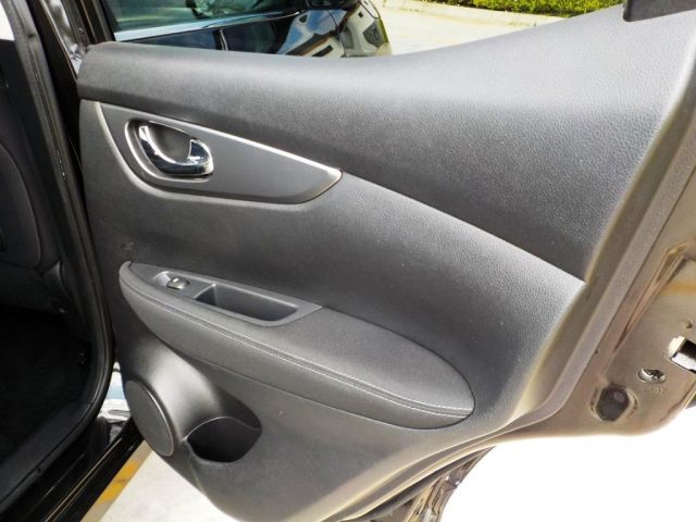 NISSAN Qashqai usata, con Autoradio digitale