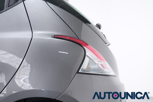 LANCIA Ypsilon usata 38