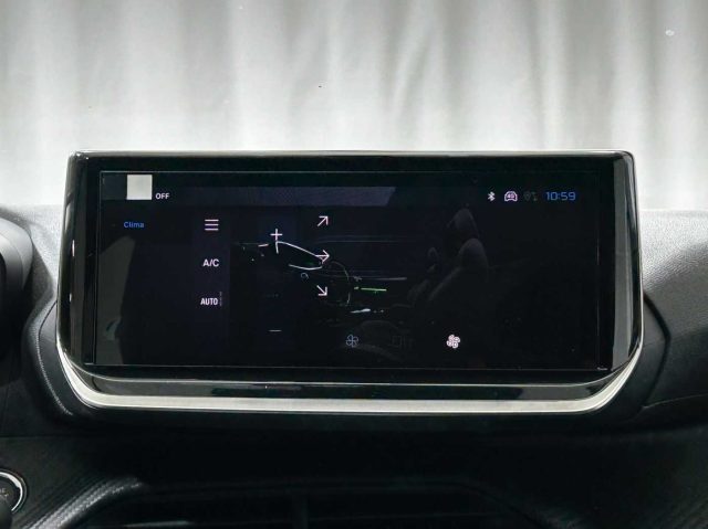 PEUGEOT 208 usata, con Specchietti laterali elettrici