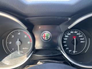 ALFA ROMEO Stelvio usata, con Cruise Control
